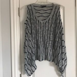 BCBG MAXAZRIA Pullover Knit Sweater